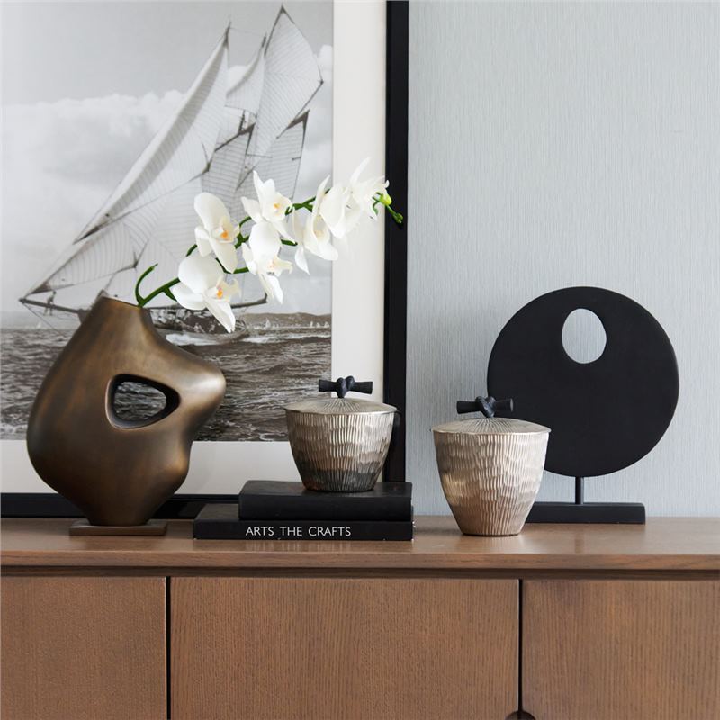 India light luxury silver line - đánh giá và giá Decor Lighting India
