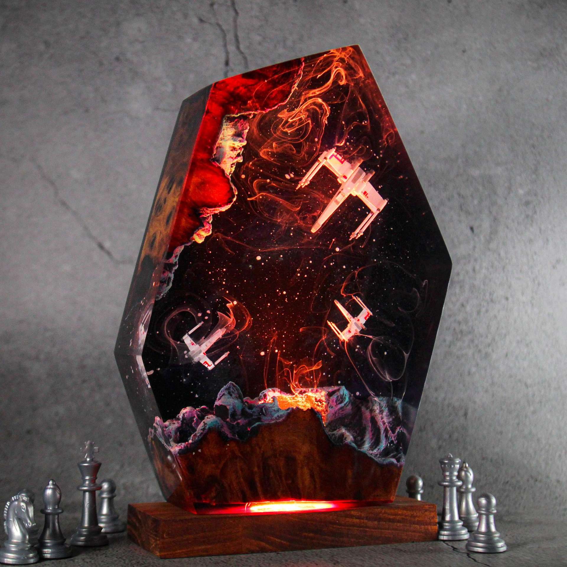 Customized Items Resin Table L - đánh giá và giá Lighting Decor Items