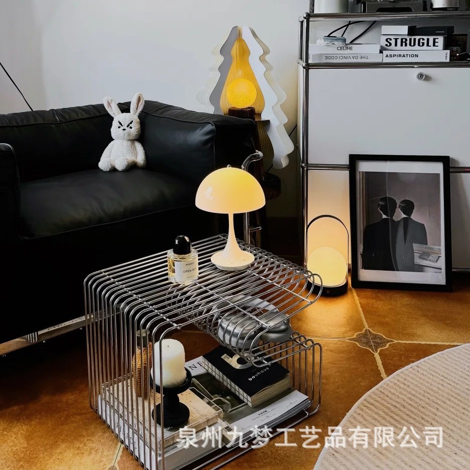 Foreign trade simple book and  - đánh giá và giá Lighting And Decor Magazine