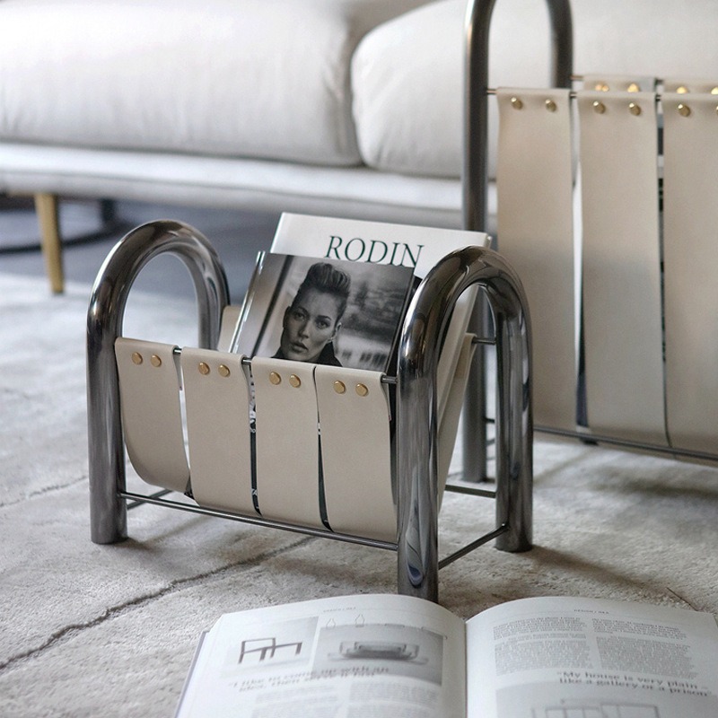 Modern light luxury metal leat - đánh giá và giá Lighting And Decor Magazine